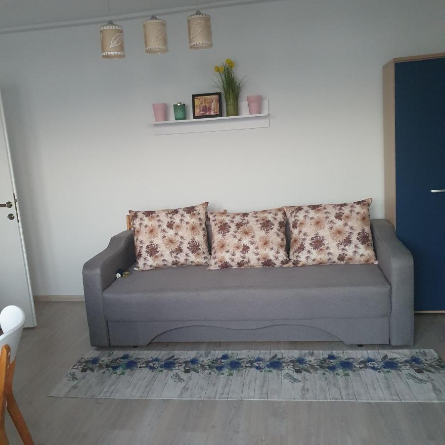 Appartamento Sendy Orşova Esterno foto